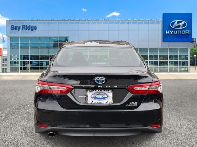 2018 Toyota Camry Hybrid LE