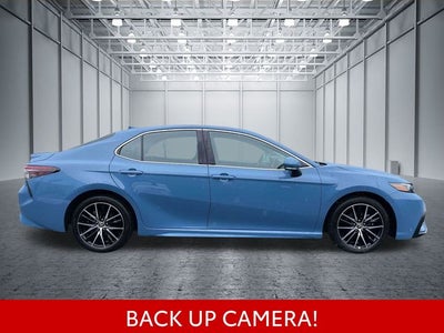 2024 Toyota Camry Hybrid SE