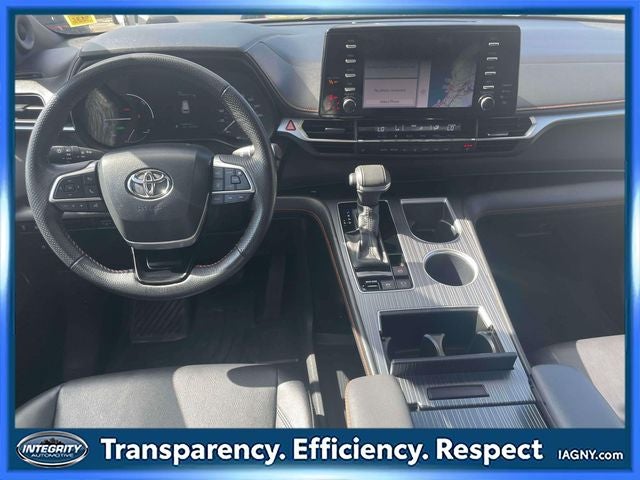2023 Toyota Sienna XSE