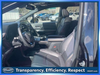 2023 Toyota Sienna XSE
