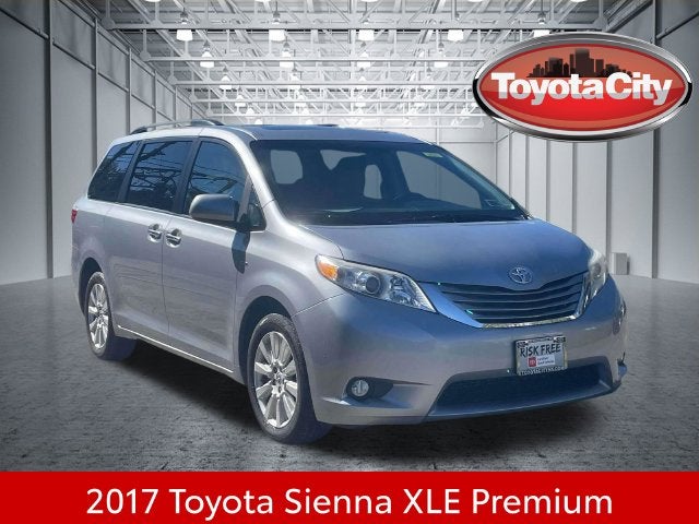 2017 Toyota Sienna XLE Premium