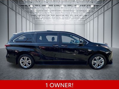 2023 Toyota Sienna Platinum 7 Passenger