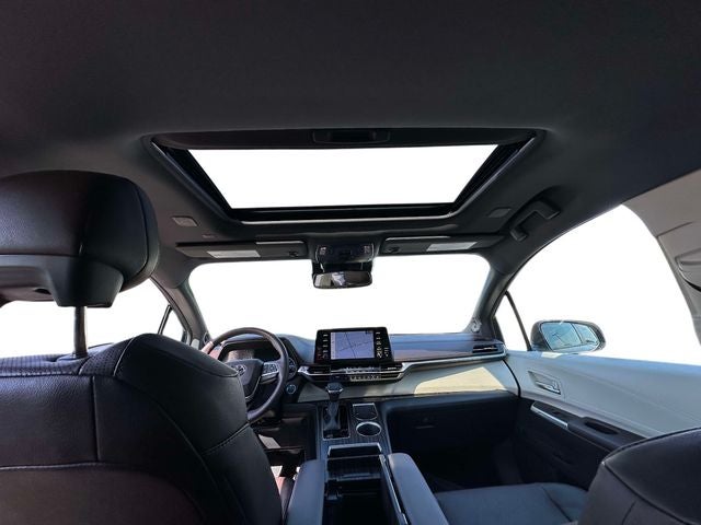 2023 Toyota Sienna Platinum 7 Passenger