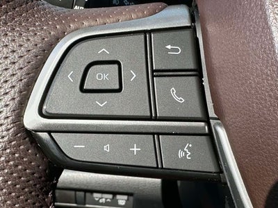 2023 Toyota Sienna Platinum 7 Passenger