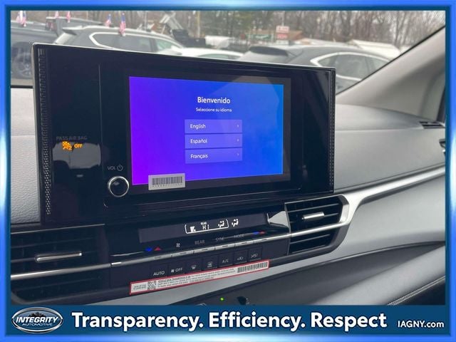 2026 Toyota Sienna Mobility LE 8 Passenger