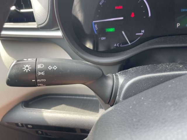 2022 Toyota Sienna LE 8 Passenger