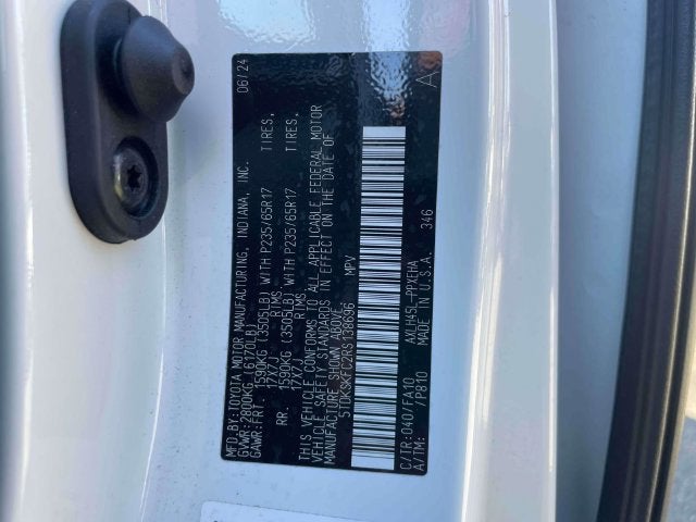 2024 Toyota Sienna LE 8 Passenger