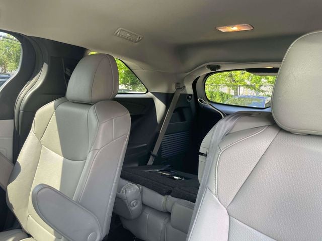 2025 Toyota Sienna XLE 8 Passenger