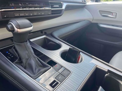 2025 Toyota Sienna XLE 8 Passenger