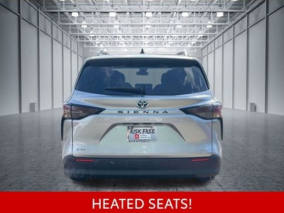 2025 Toyota Sienna XLE 8 Passenger