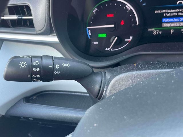 2025 Toyota Sienna XLE 8 Passenger