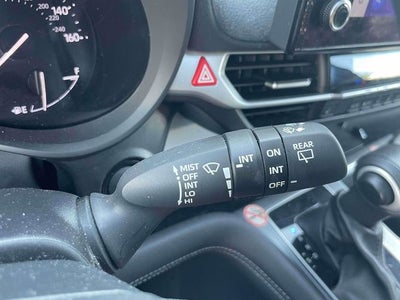 2025 Toyota Sienna XLE 8 Passenger