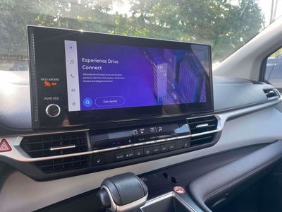 2025 Toyota Sienna XLE 8 Passenger