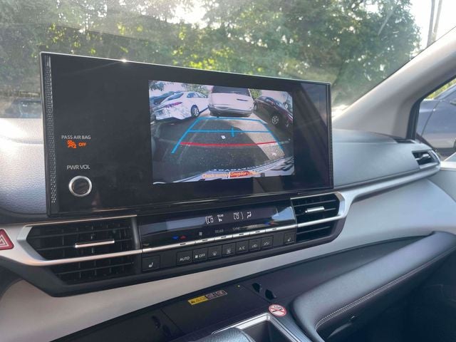 2025 Toyota Sienna XLE 8 Passenger