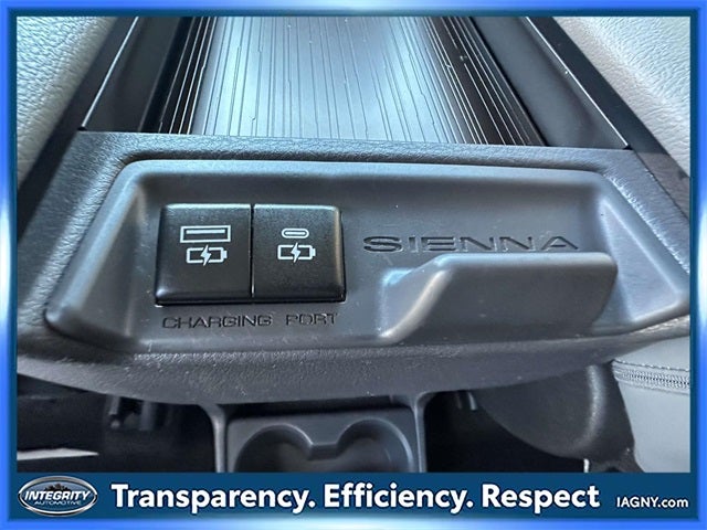 2024 Toyota Sienna XLE 7 Passenger