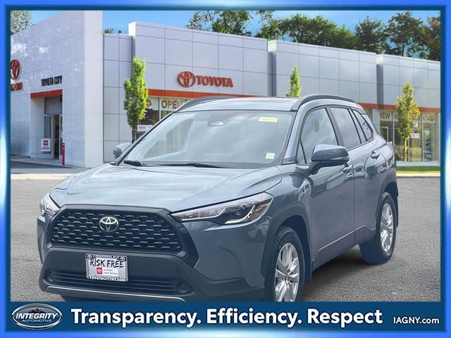 2024 Toyota Corolla Cross LE