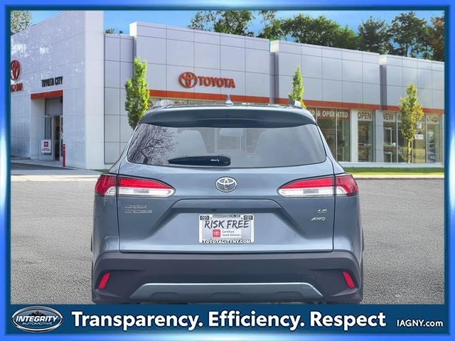 2024 Toyota Corolla Cross LE