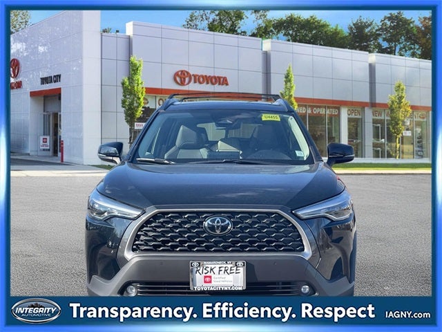 2023 Toyota Corolla Cross XLE
