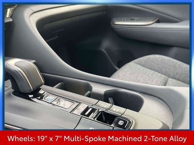 2023 Toyota Crown XLE AWD
