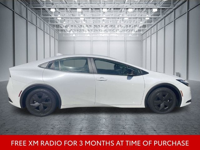 2025 Toyota Prius LE