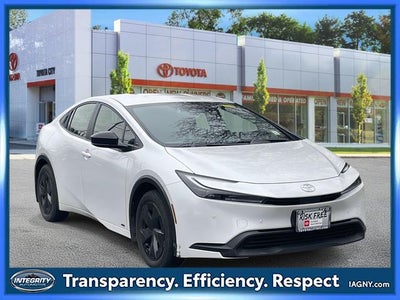 2023 Toyota Prius LE