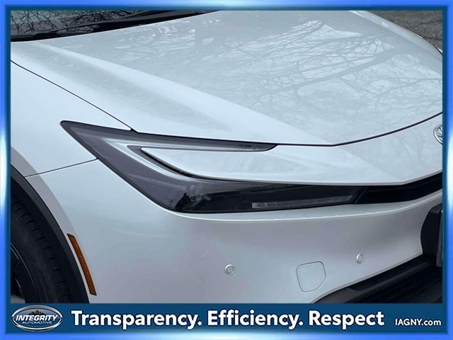 2023 Toyota Prius LE