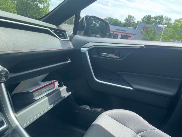 2024 Toyota RAV4 Prime SE