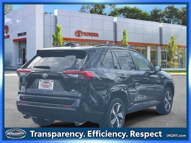 2022 Toyota RAV4 Prime SE