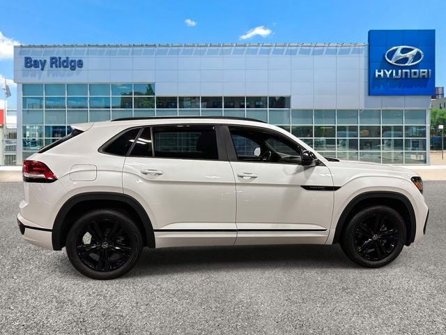 2023 Volkswagen Atlas Cross Sport 3.6L V6 SEL R-Line