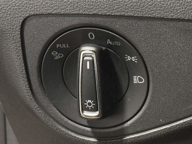 2023 Volkswagen Atlas Cross Sport 3.6L V6 SEL R-Line