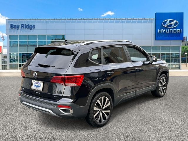 2023 Volkswagen Taos 1.5T SE