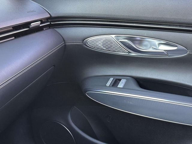 2024 Genesis GV70 2.5T Select