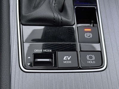 2025 Toyota Sienna LE 8 Passenger