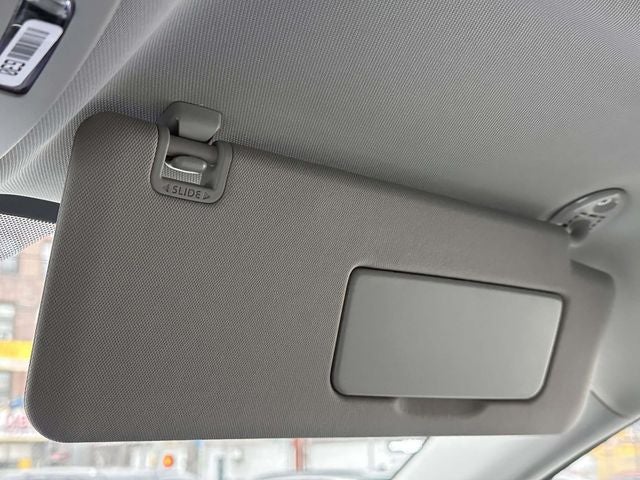 2025 Toyota Sienna LE 8 Passenger