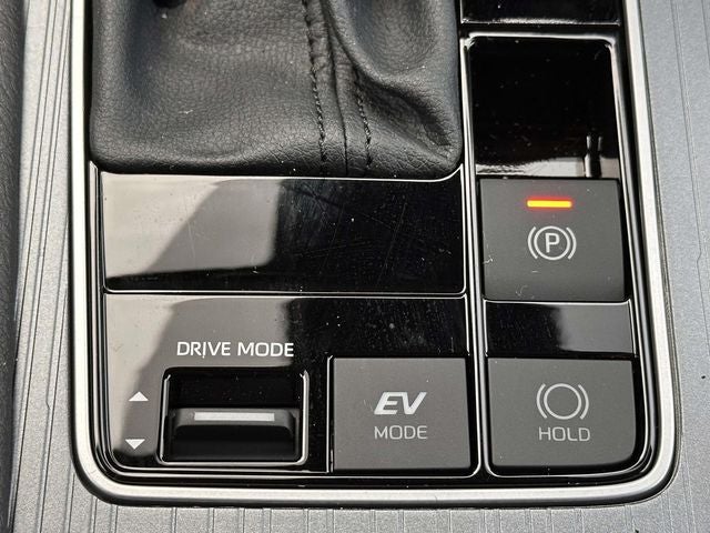 2025 Toyota Sienna Mobility LE 8 Passenger