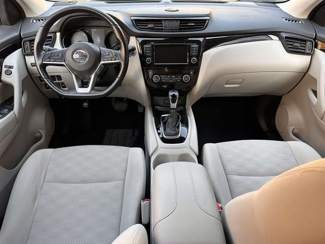 2020 Nissan Rogue Sport SV