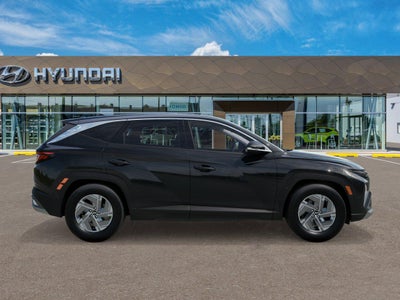 2026 Hyundai Tucson Hybrid Blue SE