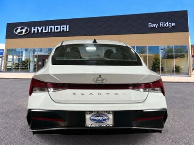 2025 Hyundai Elantra SEL Convenience