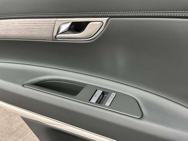 2025 Genesis GV80 2.5T