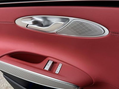 2023 Genesis GV70 2.5T