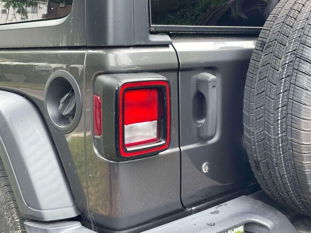 2022 Jeep Wrangler Unlimited Sport
