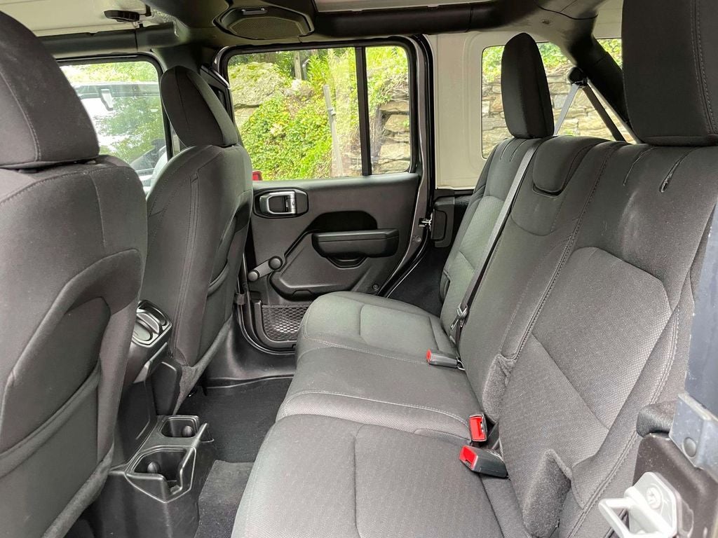 2022 Jeep Wrangler Unlimited Sport