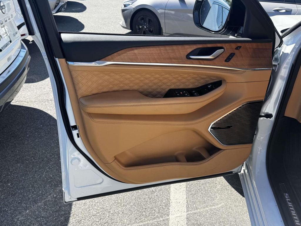 2024 Jeep Grand Cherokee L Summit