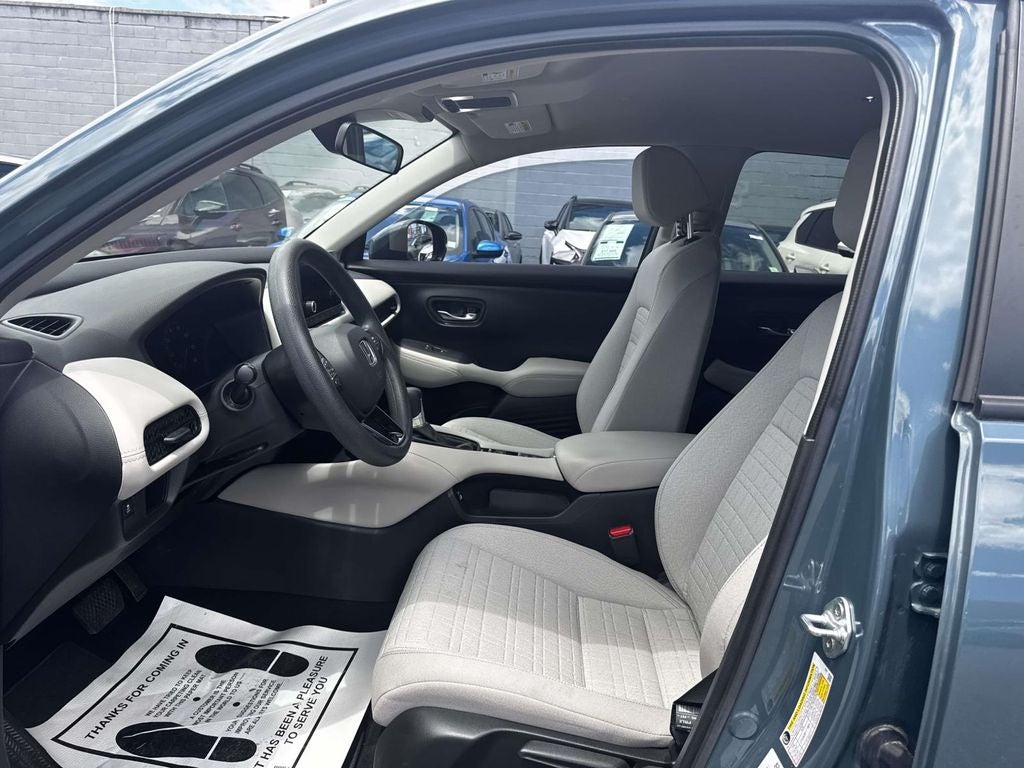 2023 Honda HR-V LX