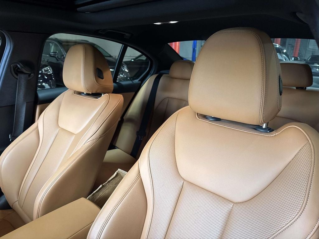 2023 BMW 3 Series 330i xDrive