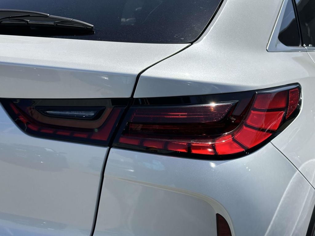 2025 INFINITI QX55 LUXE