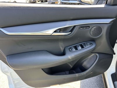 2025 INFINITI QX55 LUXE