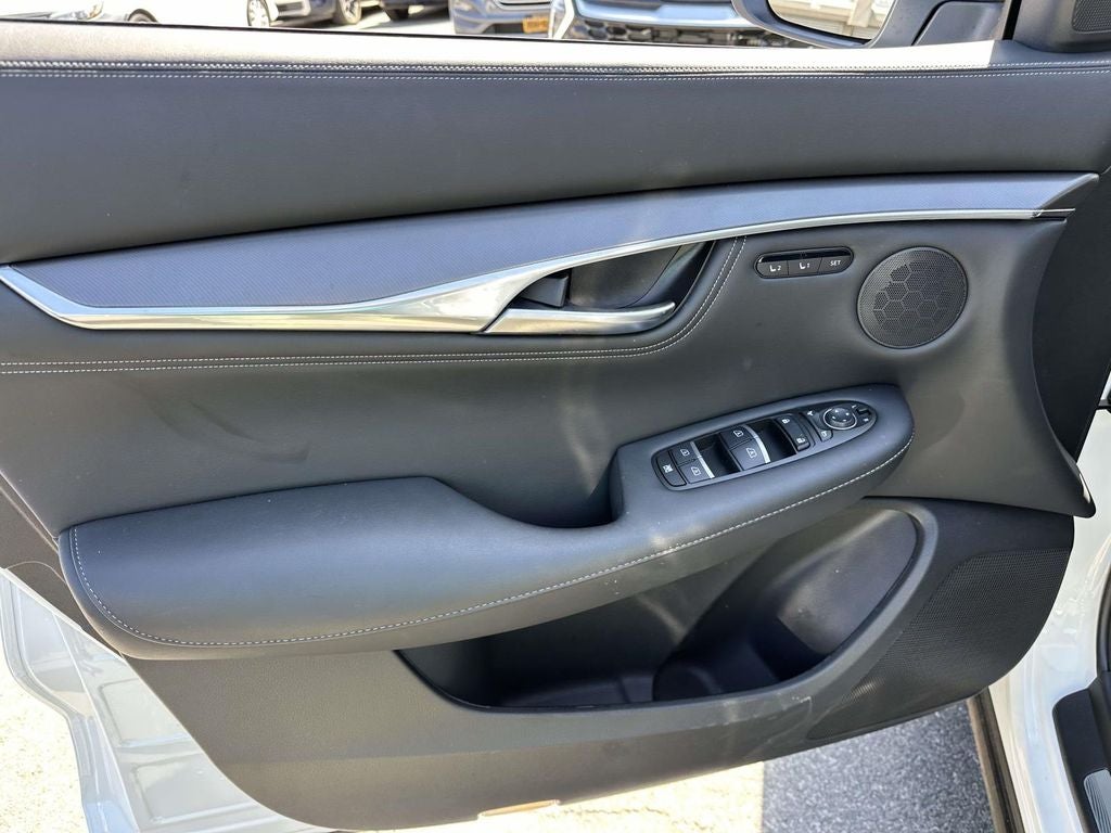 2025 INFINITI QX55 LUXE