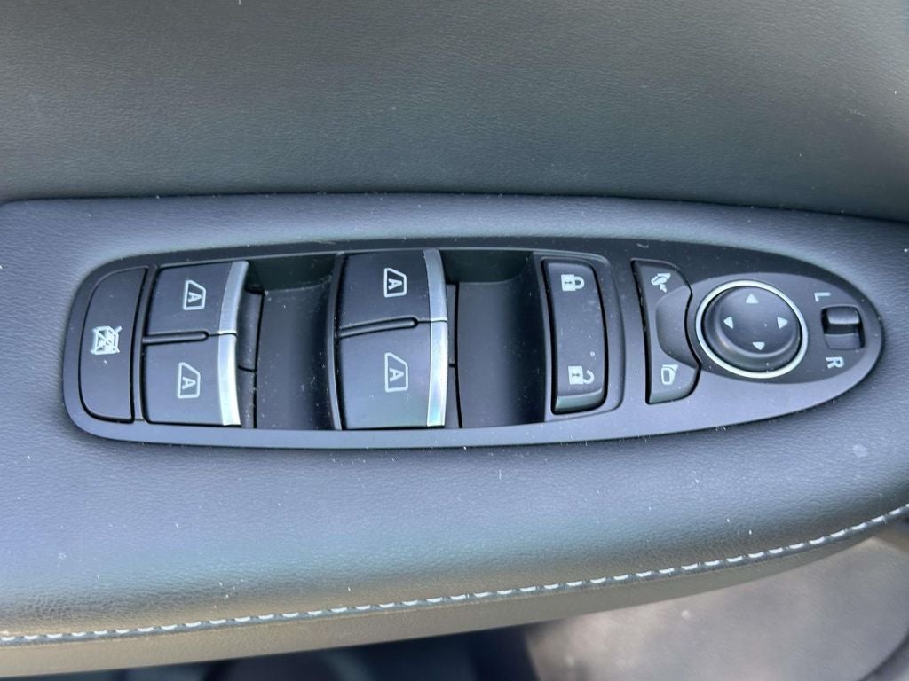 2025 INFINITI QX55 LUXE