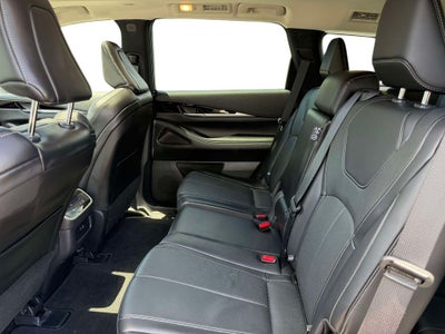 2025 INFINITI QX60 PURE